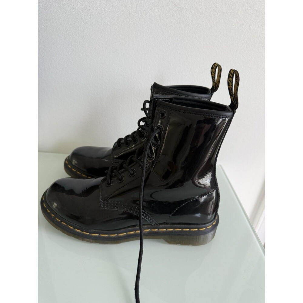 ✿ Dr. Martens 1460 Patent Leather Black Boots Women’s US 8 EU 39 Classic